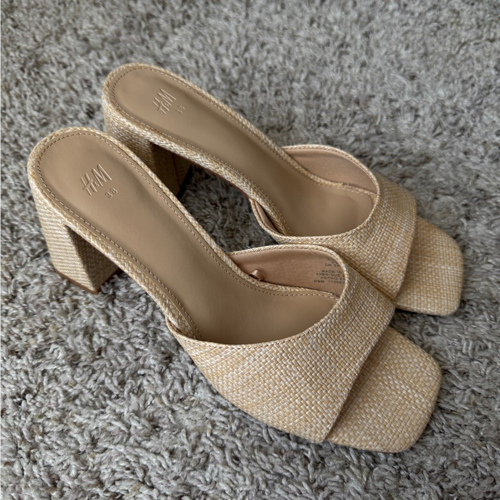 H&M Beige Textured Summer Mules
